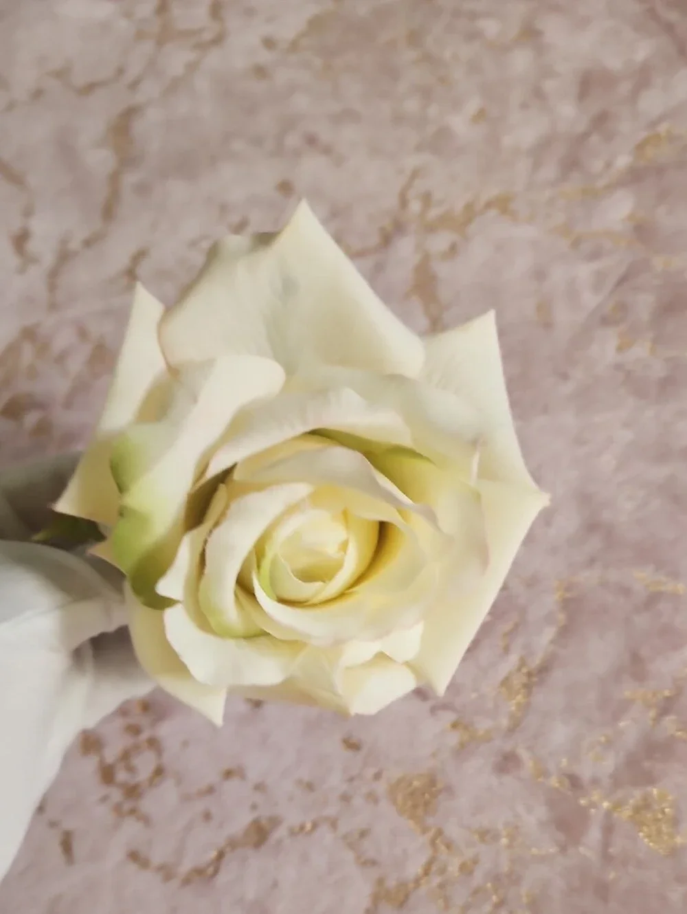 HAIR CLIP | Ivory Artificial Rose Hair Clip - Picture 12 of 15